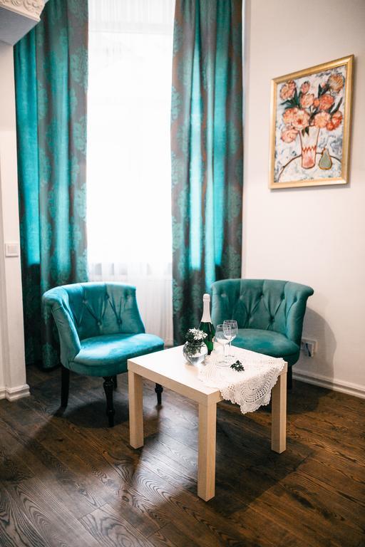 Apartment Natalya Lviv Extérieur photo