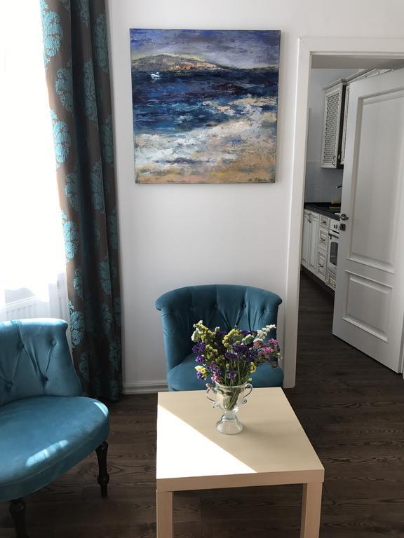 Apartment Natalya Lviv Extérieur photo